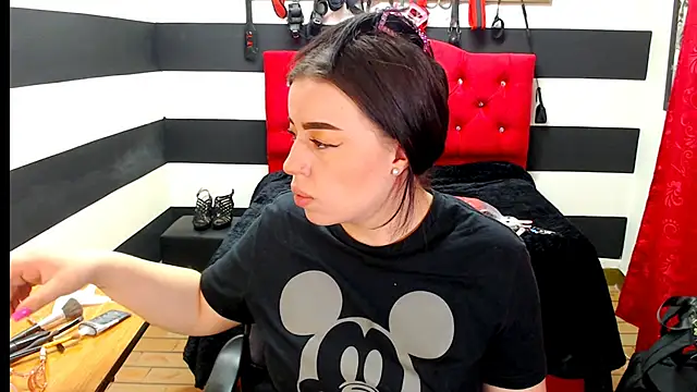 Marian Ran online show from 01/10/25, 03:39