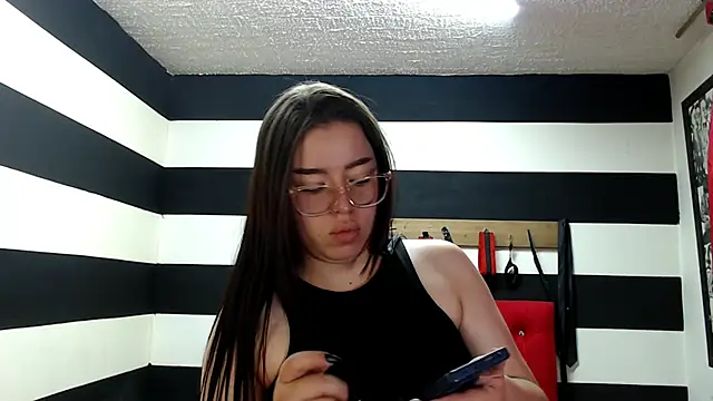 Marian Ran online show from 02/20/25, 03:01