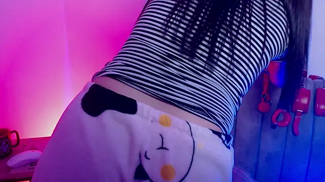 Marian Ran online show from 11/22/25, 02:54