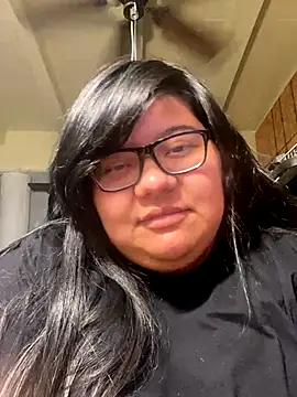 Snapshot of PhatBabie24_ chatting on 10/21/25, 08:26 PhatBabie24 online show from 10/21/25, 08:26