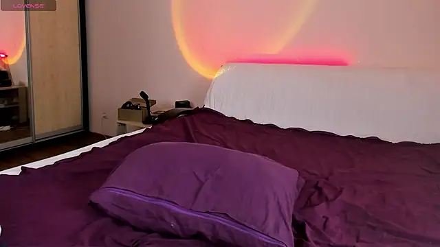 May Flower online show from 03/09/25, 10:41