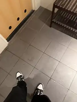 Snapshot of XMenX24 chatting on 12/08/24, 10:08 XMenX24 online show from 12/08/24, 10:08