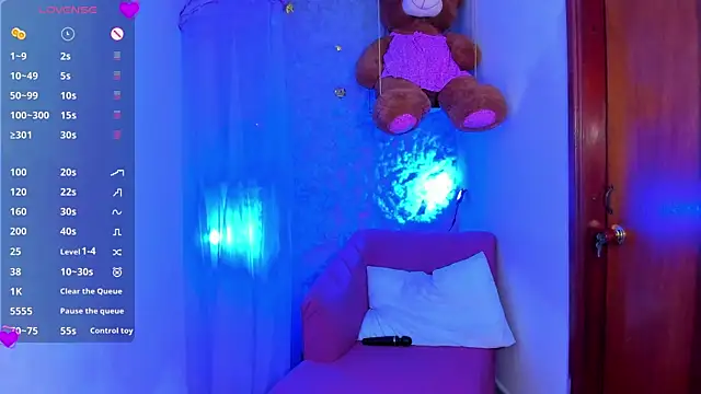 Snapshot of KaattySweet_ chatting on 02/10/25, 01:46 KaattySweet online show from 02/10/25, 01:46