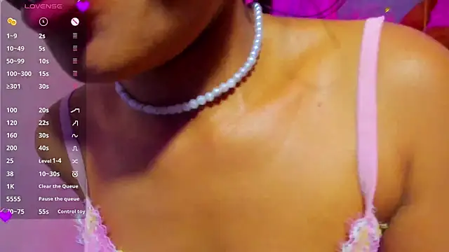 Snapshot of KaattySweet_ chatting on 02/13/25, 10:43 KaattySweet online show from 02/13/25, 10:43