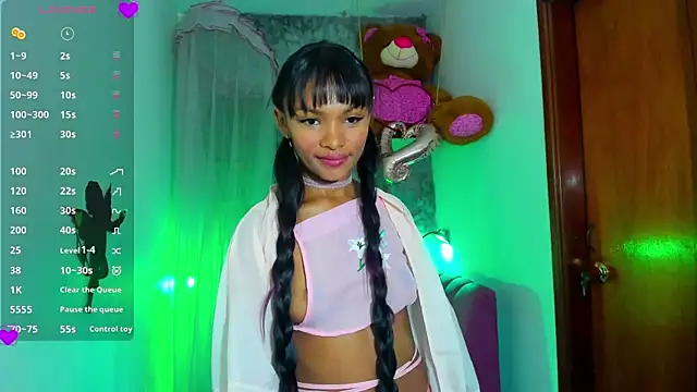 Snapshot of KaattySweet_ chatting on 03/09/25, 06:32 KaattySweet online show from 03/09/25, 06:32