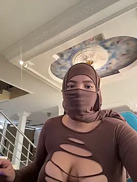 malak nanyy online show from 04/04/26, 02:58