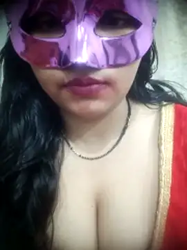 Snapshot of Shivi_shahh chatting on 12/23/24, 06:05 Shivi shahh online show from 12/23/24, 06:05