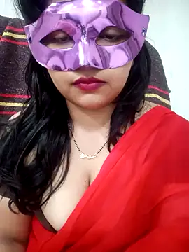 Snapshot of Shivi_shahh chatting on 02/15/25, 06:55 Shivi shahh online show from 02/15/25, 06:55