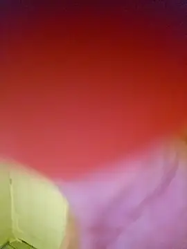 Snapshot of jorwee chatting on 03/04/25, 02:27 jorwee online show from 03/04/25, 02:27