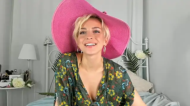 SakuFox online show from 02/22/25, 03:34