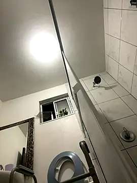 kevinsito1 online show from 09/18/25, 02:35