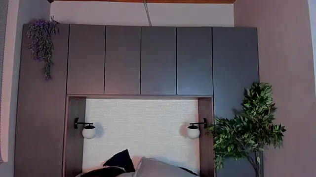 Ian Daviz online show from 02/06/25, 02:22