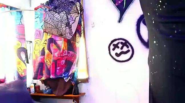 KRYZTALYNXXX online show from 12/08/24, 08:15