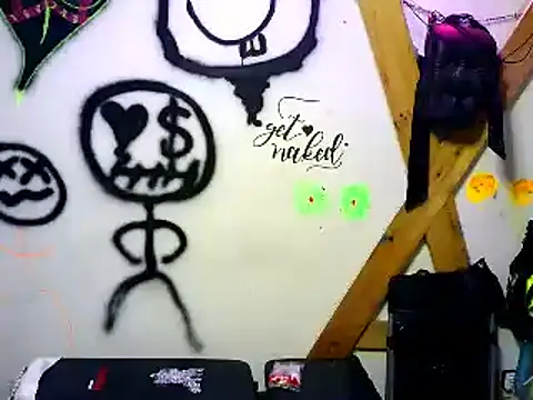 KRYZTALYNXXX online show from 01/02/25, 10:44