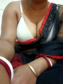 Snapshot of riya_kumari0 chatting on 02/16/25, 02:09 riya kumari0 online show from 02/16/25, 02:09