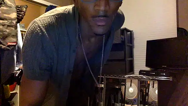 JdLove1 online show from 12/29/24, 08:48