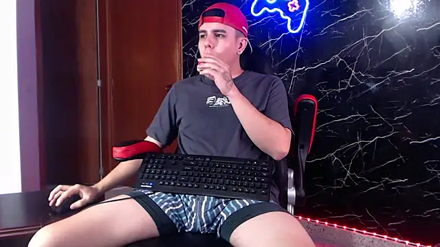 Snapshot of maty_hardx chatting on 01/09/25, 01:35 maty hardx online show from 01/09/25, 01:35