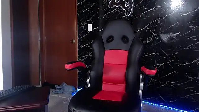 Snapshot of maty_hardx chatting on 01/17/25, 10:11 maty hardx online show from 01/17/25, 10:11