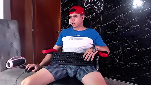 Snapshot of maty_hardx chatting on 03/03/25, 06:55 maty hardx online show from 03/03/25, 06:55