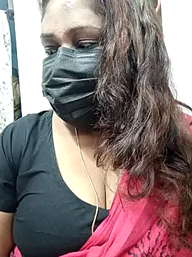 Snapshot of simran21 chatting on 01/09/25, 11:47 simran21 online show from 01/09/25, 11:47