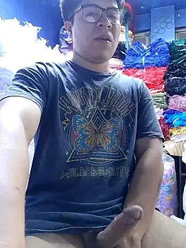 strokvic online show from 10/28/25, 11:18