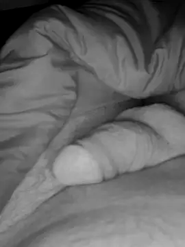 Sunnyboy7897 online show from 04/15/26, 03:35