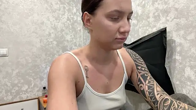 AnneBall online show from 12/16/24, 09:03