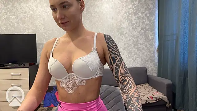 AnneBall online show from 02/16/25, 10:10