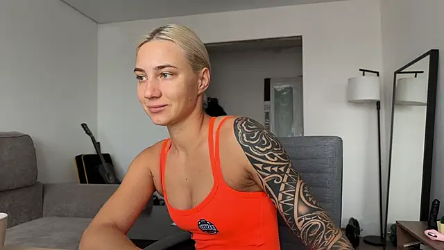 AnneBall online show from 12/01/25, 07:24