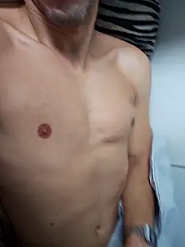 Gostosooooooooooso online show from 04/10/26, 05:06