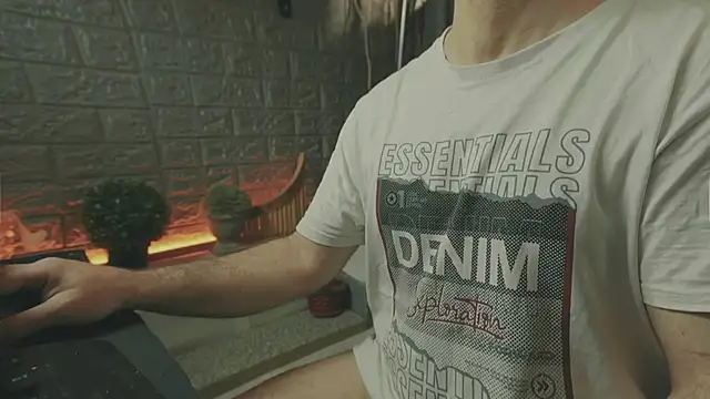 alex-volo online show from 10/10/25, 03:11