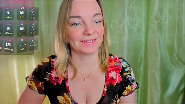 Snapshot of Regina__blue chatting on 03/09/25, 07:26 Regina  blue online show from 03/09/25, 07:26