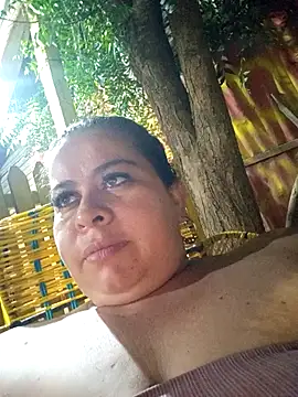 Snapshot of 06_aimar chatting on 11/16/25, 12:38 06 aimar online show from 11/16/25, 12:38