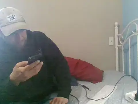 Snapshot of SmokingSloth chatting on 02/08/25, 05:08 SmokingSloth online show from 02/08/25, 05:08