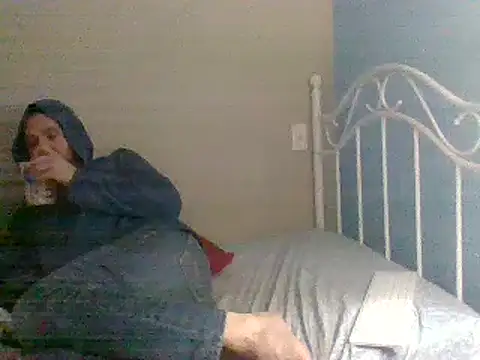 Snapshot of SmokingSloth chatting on 03/11/25, 06:21 SmokingSloth online show from 03/11/25, 06:21