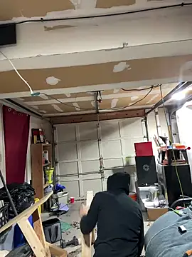 Snapshot of SmokingSloth chatting on 03/15/25, 11:06 SmokingSloth online show from 03/15/25, 11:06