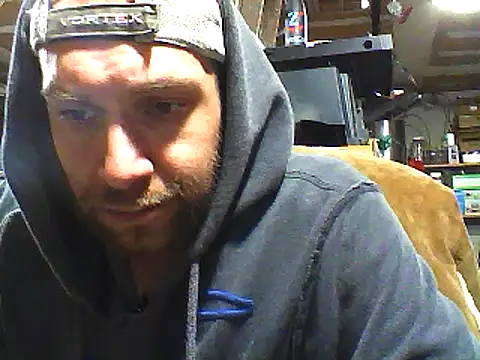 Snapshot of SmokingSloth chatting on 03/20/25, 01:35 SmokingSloth online show from 03/20/25, 01:35