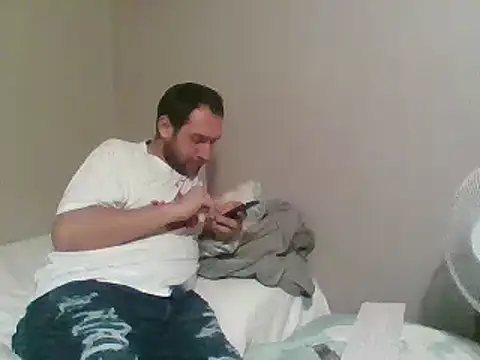 Snapshot of SmokingSloth chatting on 09/20/25, 06:47 SmokingSloth online show from 09/20/25, 06:47