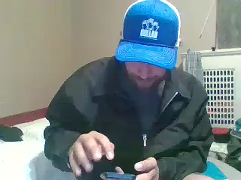 Snapshot of SmokingSloth chatting on 11/17/25, 06:30 SmokingSloth online show from 11/17/25, 06:30