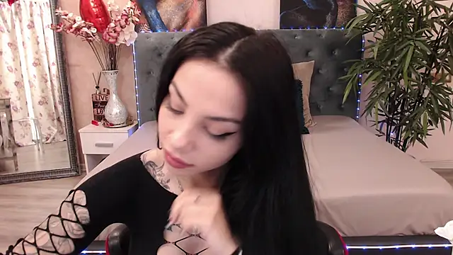 Snapshot of MissJuliax chatting on 03/15/25, 05:30 MissJuliax online show from 03/15/25, 05:30