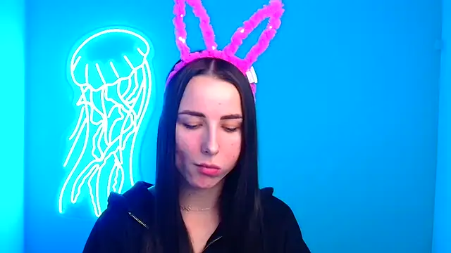 Eva Janee online show from 12/05/24, 07:16