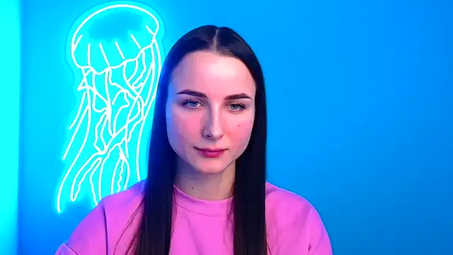 Eva Janee online show from 12/23/24, 12:30