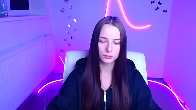 Eva Janee online show from 12/19/25, 06:42