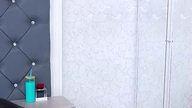 LorenneMays online show from 01/04/25, 11:48