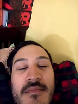 Snapshot of Sleeker99 chatting on 09/13/25, 12:10 Sleeker99 online show from 09/13/25, 12:10