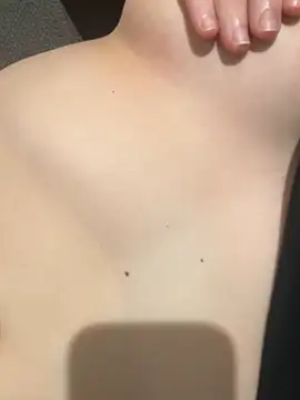 Yoanna33 online show from 01/10/25, 12:27