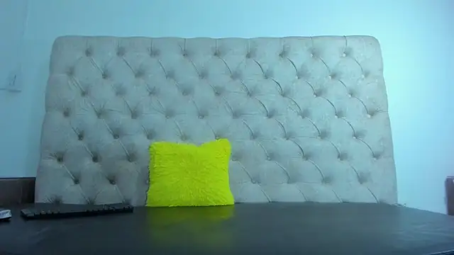 FernandaClar online show from 03/05/25, 10:32