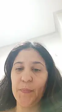 Snapshot of tiniticox chatting on 05/17/26, 11:06 tiniticox online show from 05/17/26, 11:06
