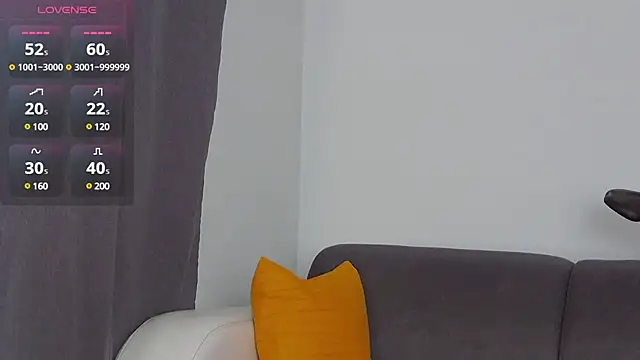 Snapshot of Nobodyforever chatting on 02/13/25, 10:54 Nobodyforever online show from 02/13/25, 10:54