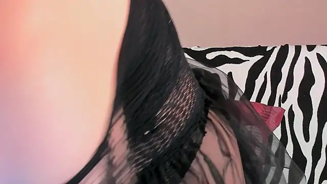 VeronikaKissuchi online show from 03/03/25, 08:54